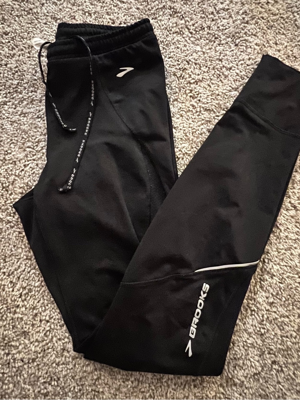 Brooks Black leggings